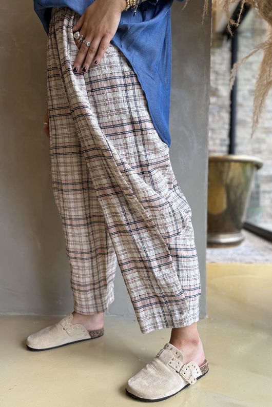 Santa Fe Check Relaxed Barrel Pant Antique Rose