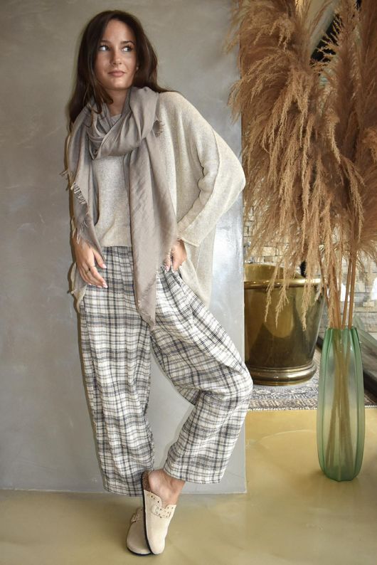 Santa Fe Check Relaxed Barrel Pant Mocha