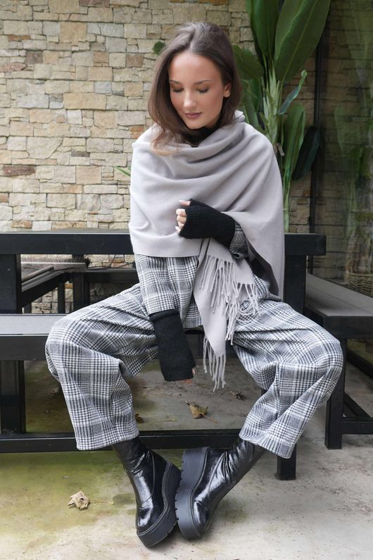 Prince of Wales Check Scuba Stretch Barrel Pant Black