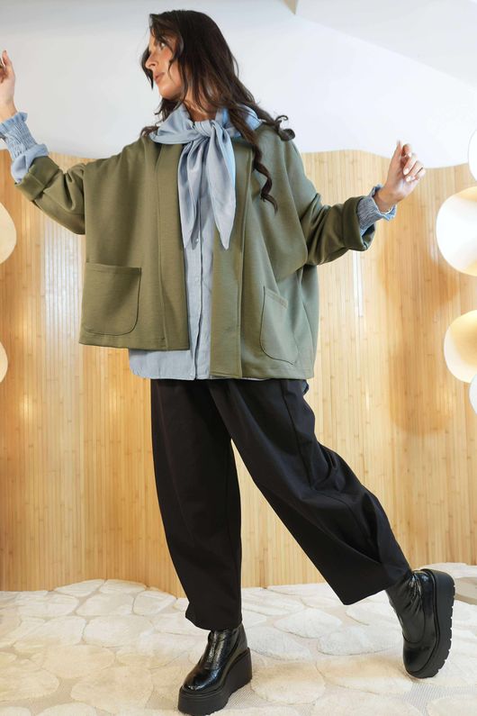 Soft Tech Jersey Relaxed Blazer Khaki /7=