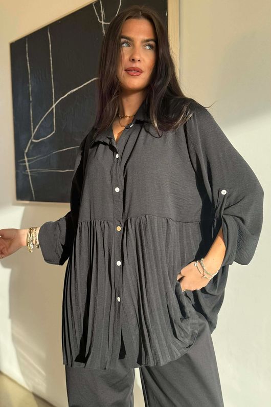 Suki Pleat Smock Blouse Black
