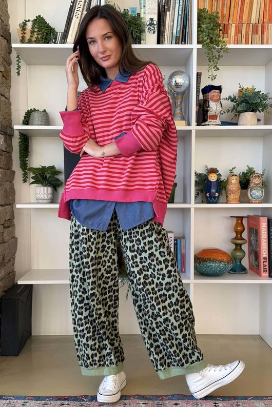 Sunday Morning Chill Sweatshirt Hot Pink & Red - 