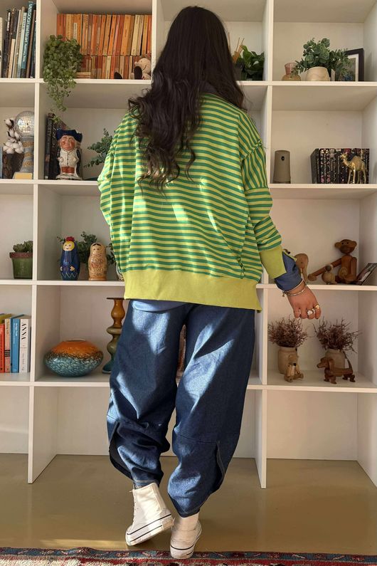 Sunday Morning Chill Sweatshirt Lime & Emerald