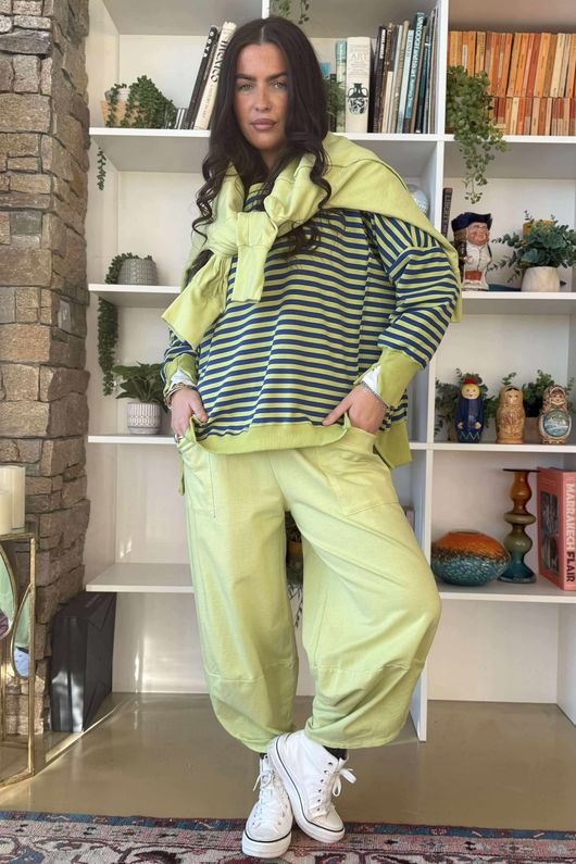 Sunday Morning Chill Sweatshirt Lime & Navy -