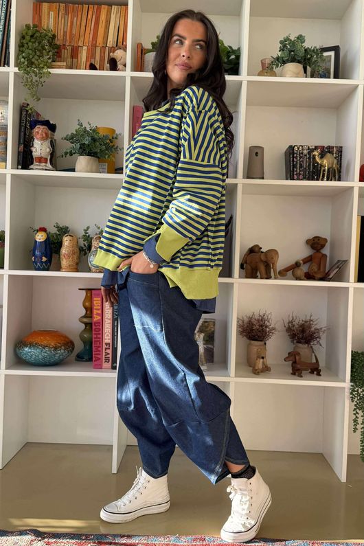 Sunday Morning Chill Sweatshirt Lime & Navy