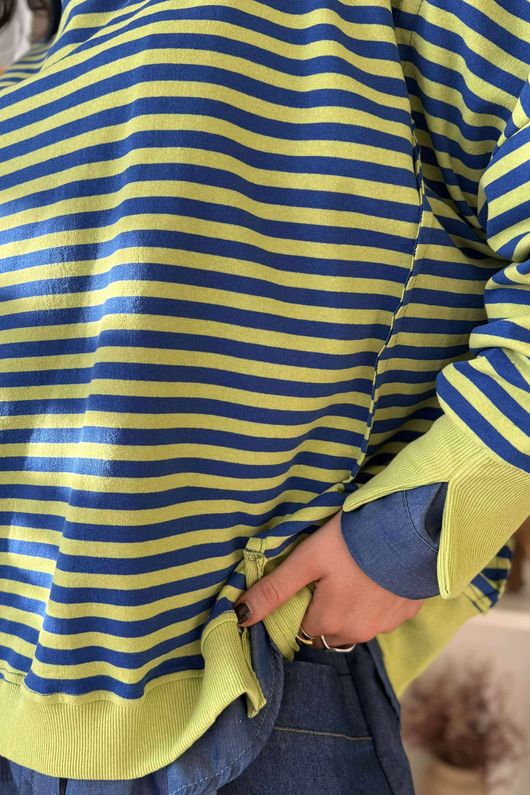 Sunday Morning Chill Sweatshirt Lime & Navy