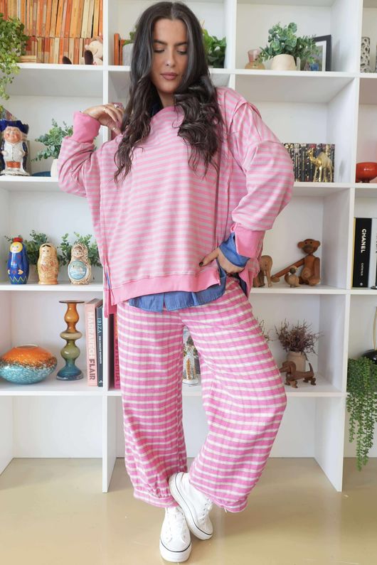 Sunday Morning Chill Sweatshirt Peony Pink & Mauve