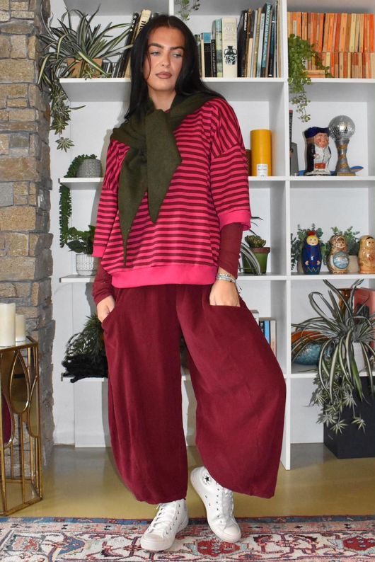 Sunday Morning Relaxed Sweatshirt Burgundy & Carmine