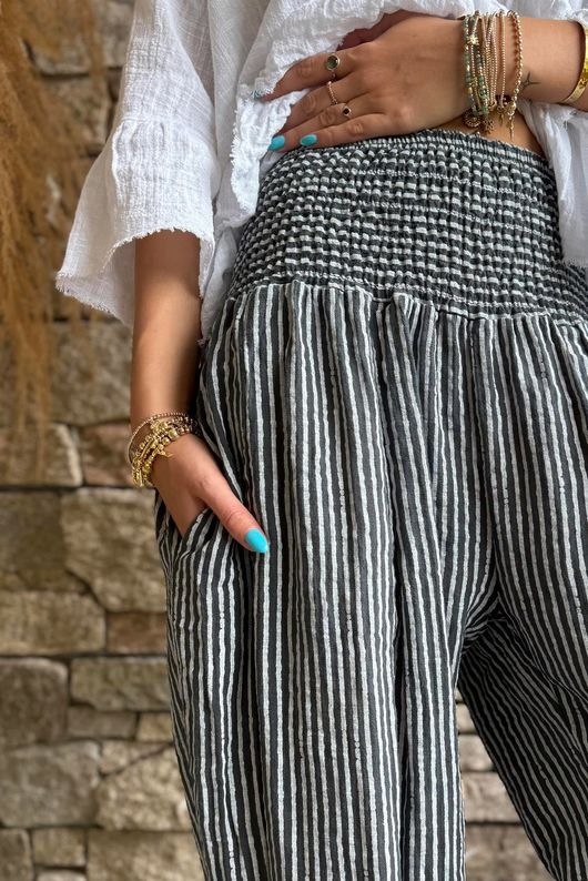 Sundaze Cheesecloth Chalk Stripe Bloomer Pant Charcoal