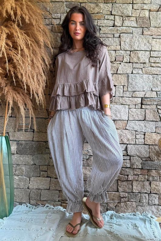 Sundaze Cheesecloth Frill Top Mocha