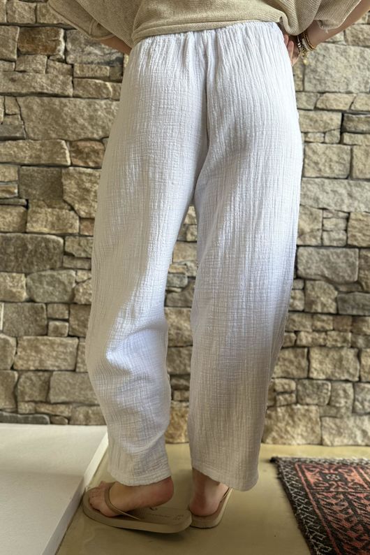 Suri Cushion Cotton Barrel Pant White