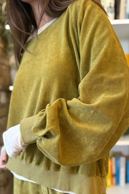 Terry B Lantern Sleeve Sweatshirt Mucky Olive