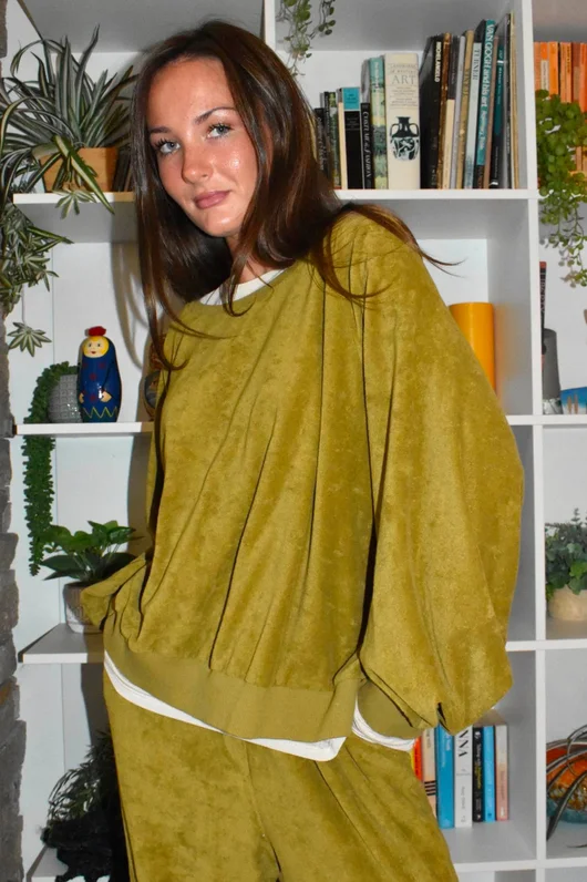 Terry B Lantern Sleeve Sweatshirt Mucky Olive