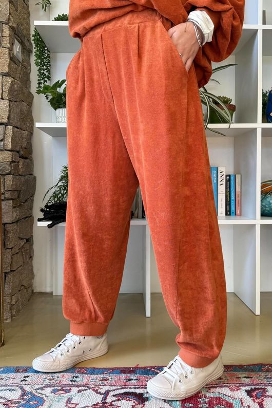 Terry B Relaxed Tapered Jogger Russet