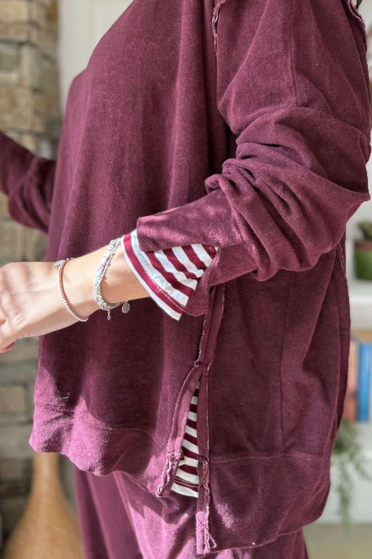 Terry Lite Chill Sweatshirt Burgundy