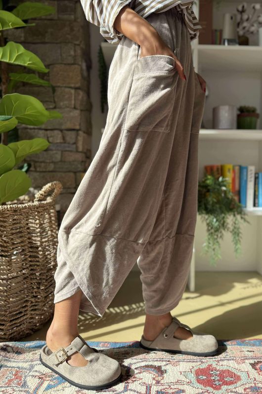 Terry Lite Shelby Pant Stone