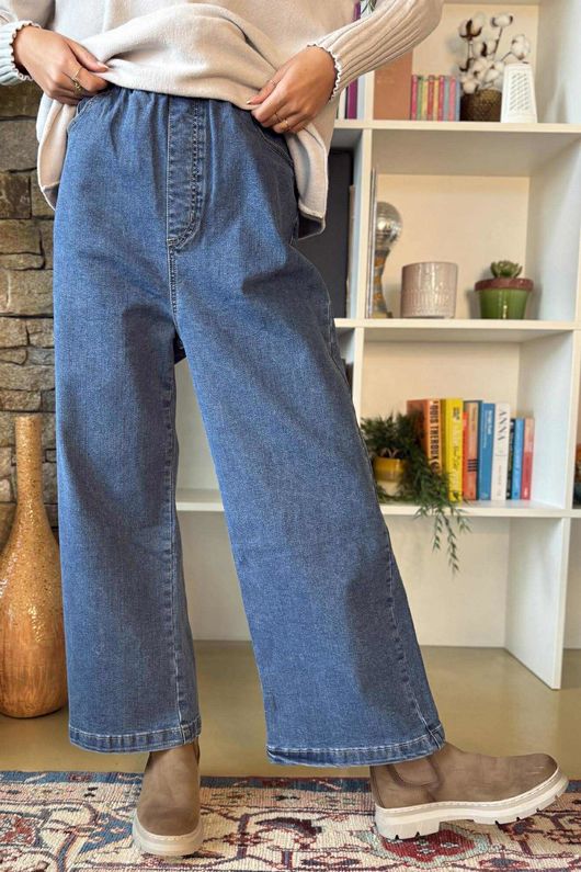 The Madison Kick Flare Jean Mid 