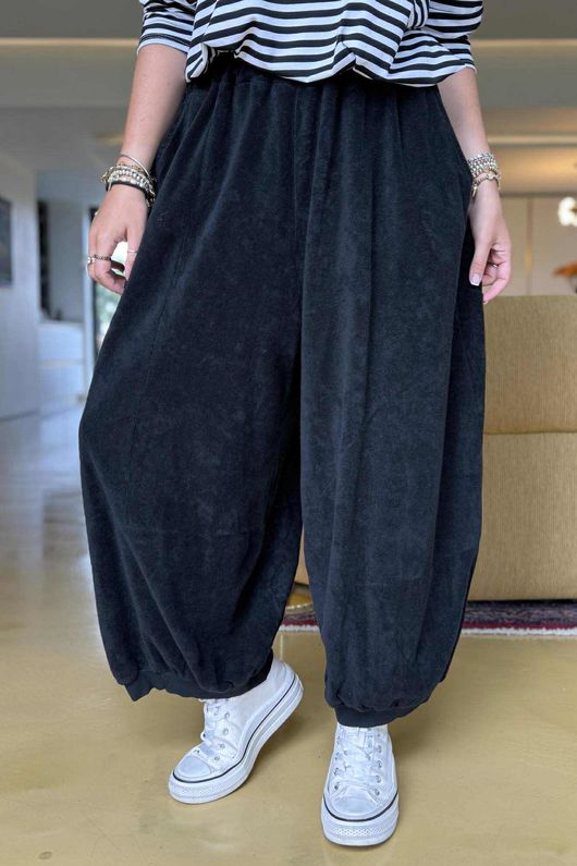 The Terry B Bloom Pant Black