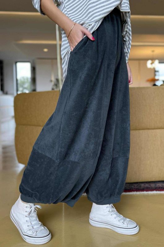 The Terry B Bloom Pant Charcoal