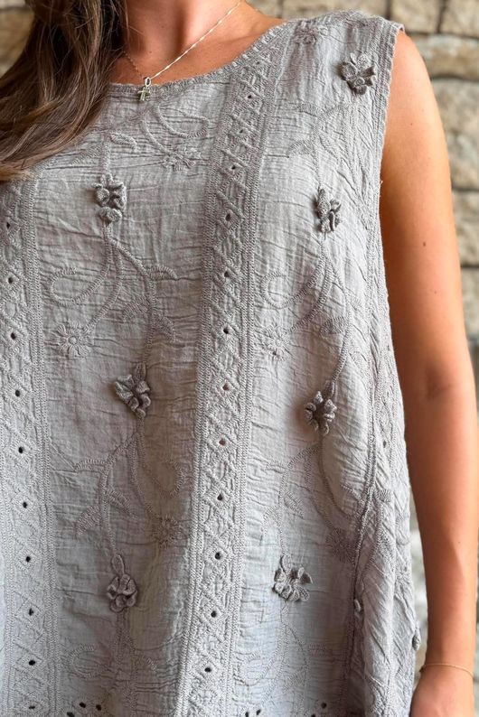 Tilda Floral Applique Tank Mocha