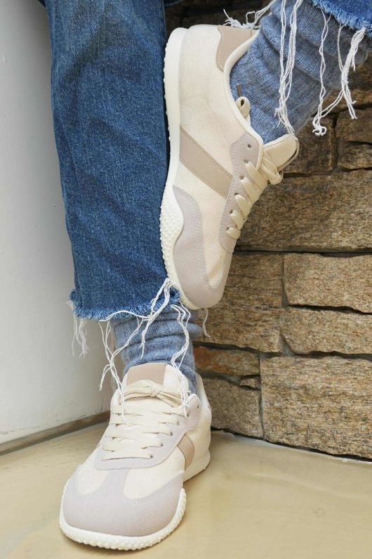 Track Retro Trainer Stone