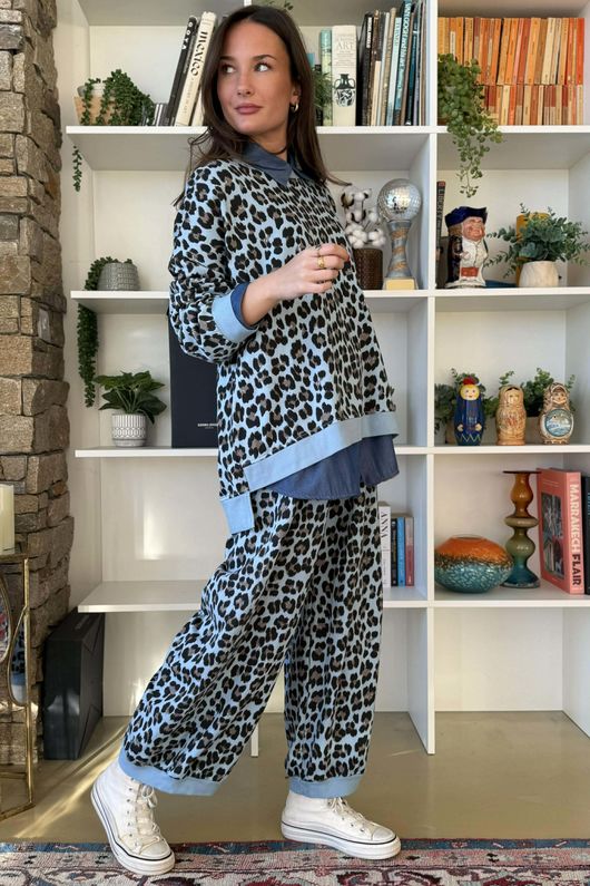 Untamed Classic High Low Sweatshirt Denim - 