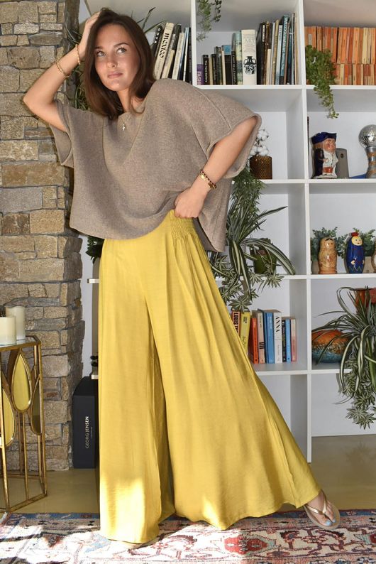 Vince Flat Front Shirring Flare Chartreuse