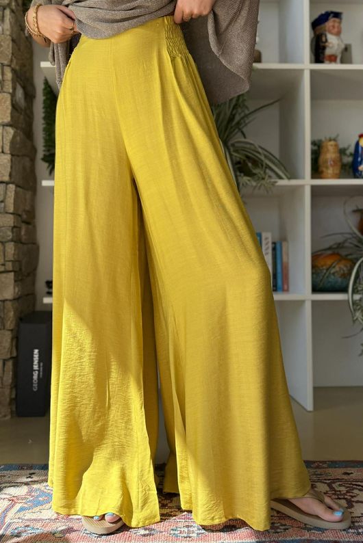 Vince Flat Front Shirring Flare Chartreuse