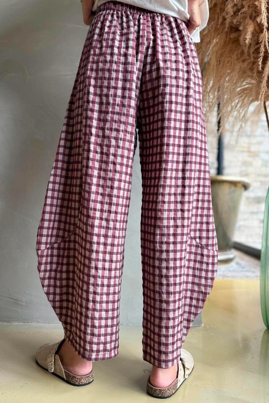 Vivienne Plaid 7/8 Barrel Pant Damson & Blush
