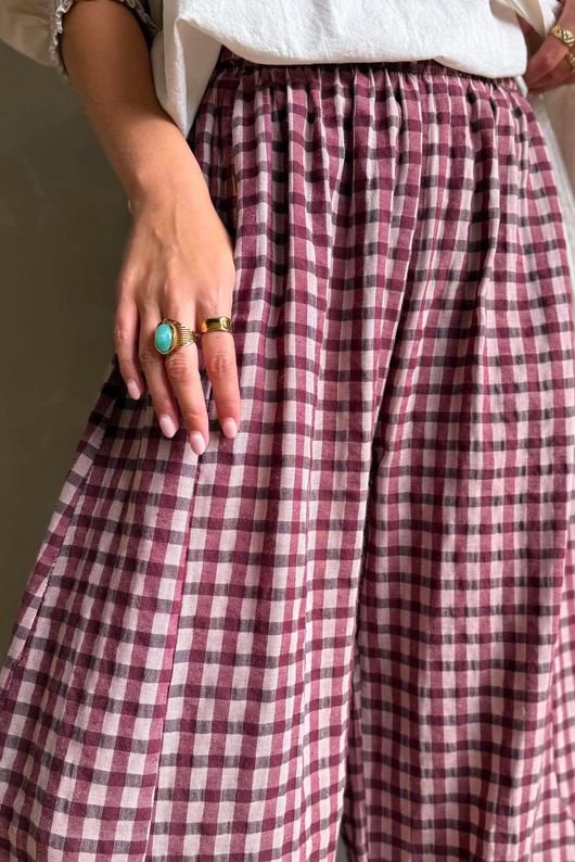 Vivienne Plaid 7/8 Barrel Pant Damson & Blush