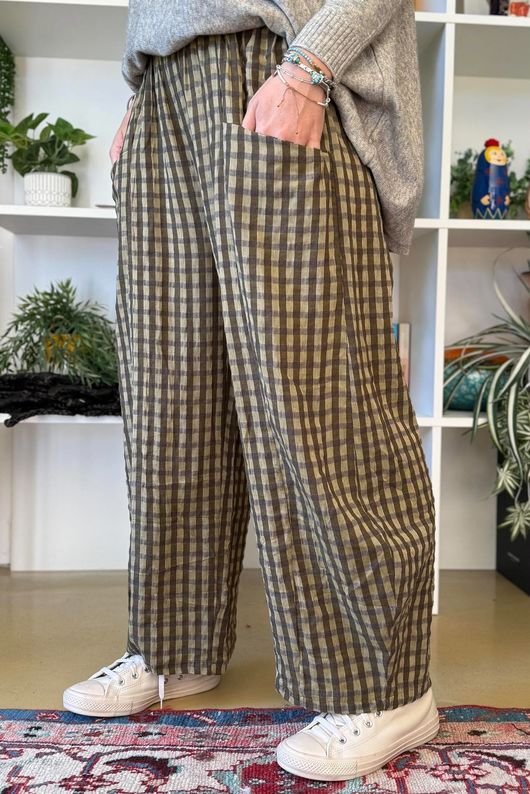 Vivienne Plaid Relaxed Barrel Pant Olive & Olive