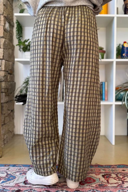 Vivienne Plaid Relaxed Barrel Pant Olive & Olive