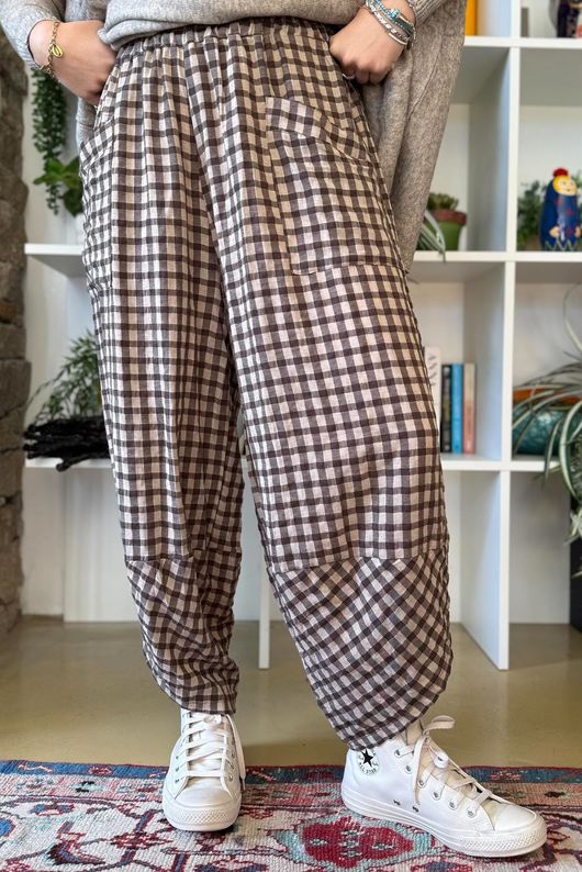 Vivienne Plaid Shelby Barrel Pant Chocolate & Oat
