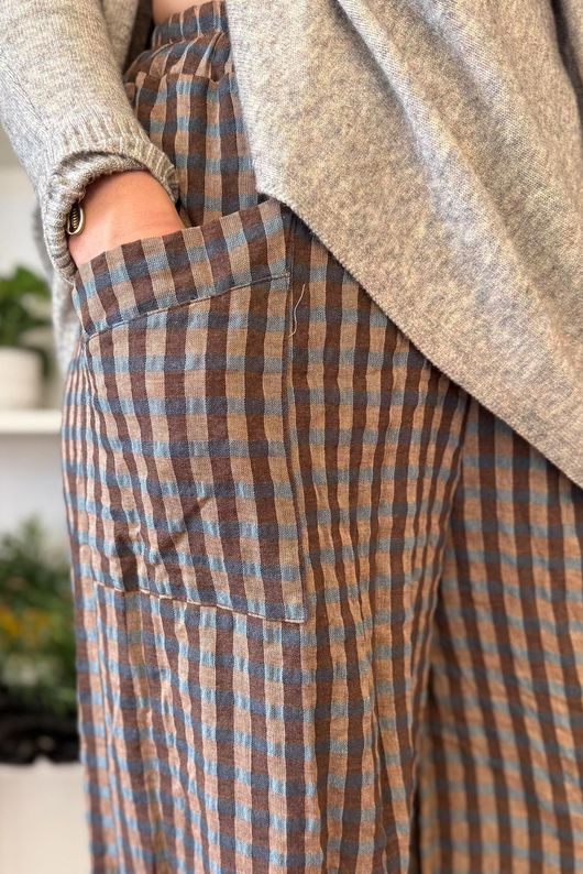 Vivienne Plaid Shelby Barrel Pant Chocolate & Teal
